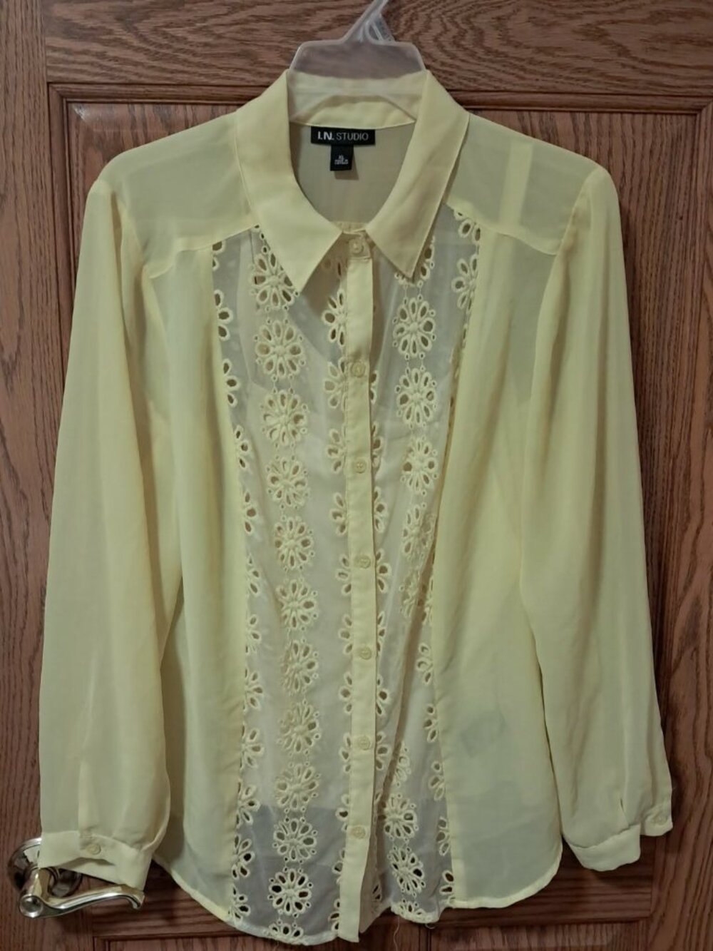 womens top